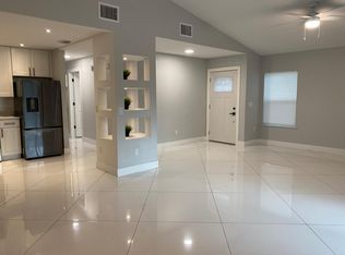 2032 Gregory Dr, Tampa, FL 33613