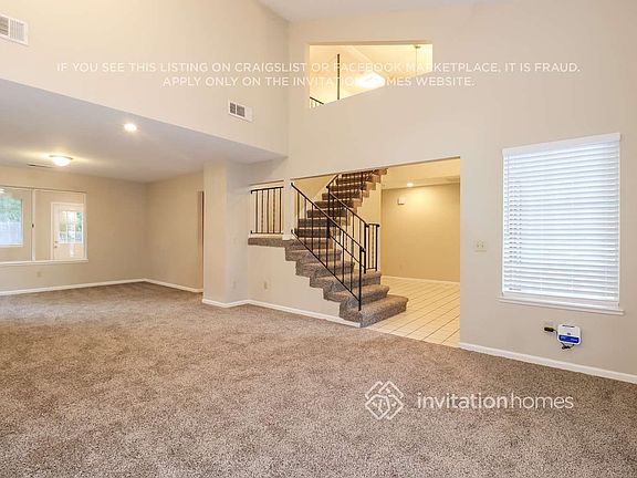 3rd image of 710 Jonquil Dr