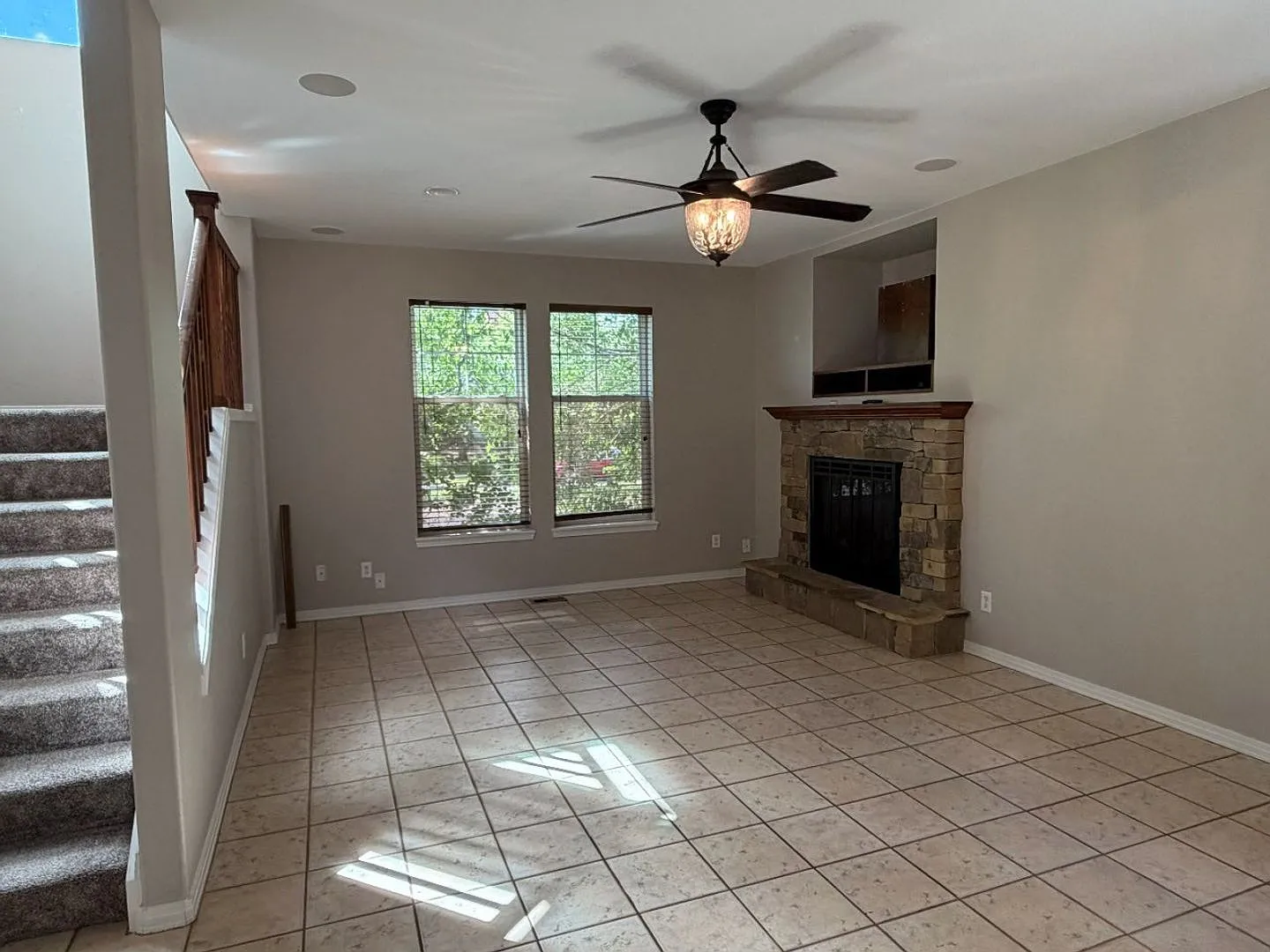 Room to Live, Work & Relax | Spacious 3 Bedroom Home — Photo 3