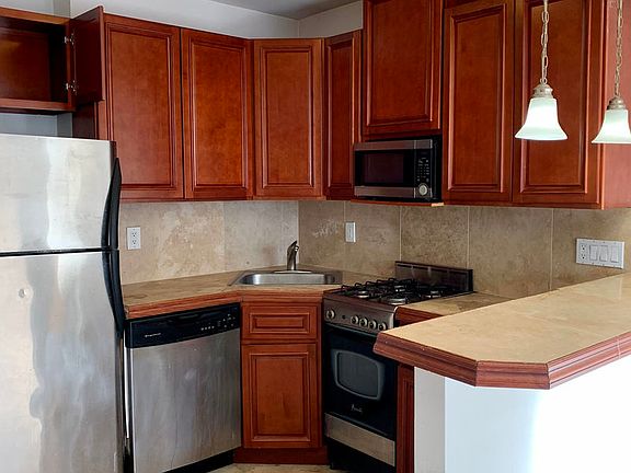 5th image of 49 E 129th St #6AA