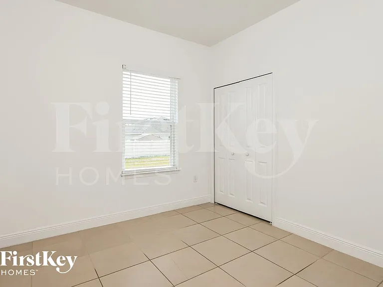 1133 Platte Ln N — Photo 11