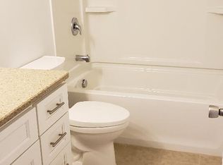 35 Beach Dr, Little Egg Harbor, NJ 08087