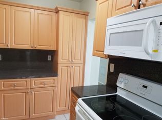 7350 SW 37th St, Miami, FL 33155