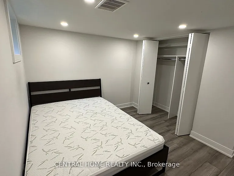 139 Maurice Ct #LOWER LEVEL — Photo 10