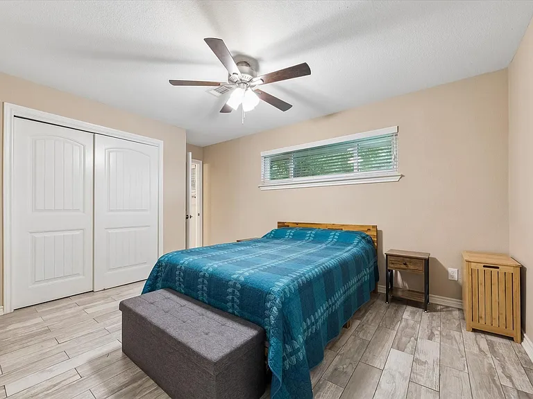 3711 Manor Ln — Photo 11