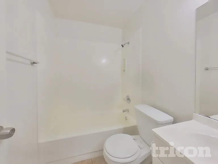 18416 N 55th Dr — Photo 13