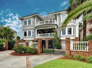 903 Beachview Dr, Saint Simons Island, GA 31522