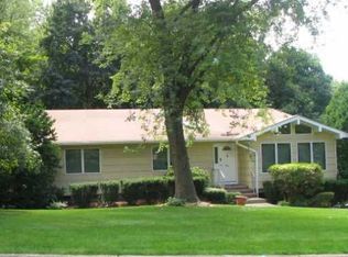 3 Crestview Ter, Monsey, NY 10952