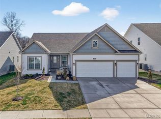 8020 Cotswald Trl, Cottleville, MO 63304