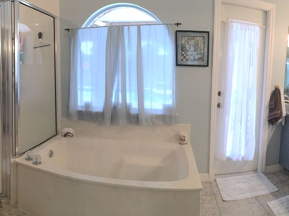 1st image of 2049 Watersedge Dr