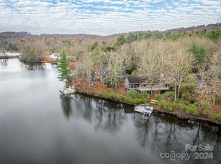 40 Amayi Ct, Brevard, NC 28712