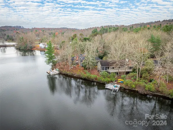 40 Amayi Ct, Brevard, NC 28712