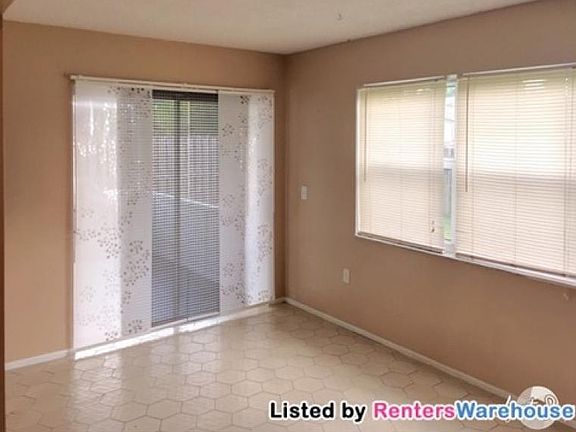 5th image of 11460 NW 29th Mnr