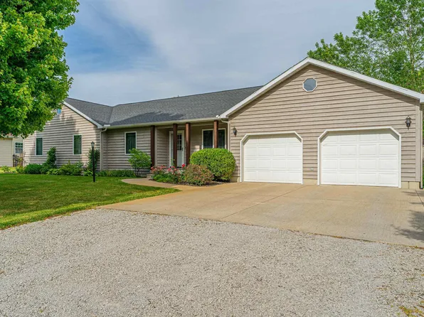 1856 1250th Ave, Lincoln, IL 62656