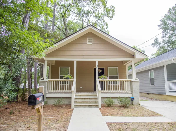 512 Oak Ave E, Wilson, NC 27893