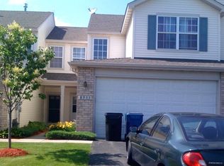 8955 Comstock Ln N, Maple Grove, MN 55311