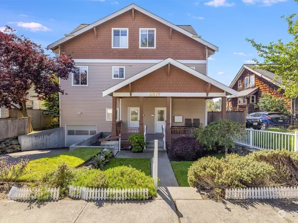 4517 45th Avenue SW #2-B, Seattle, WA 98116