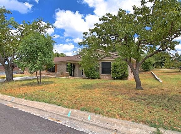 2nd image of 503 S Cherry Ln
