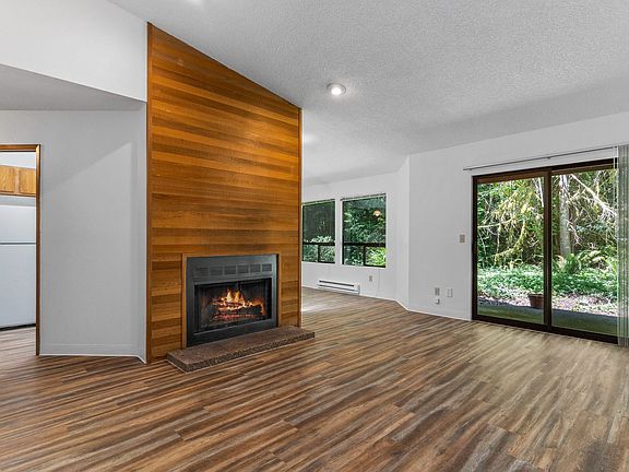 3rd image of 4305-4307 Quail Run Loop NW #4305-B