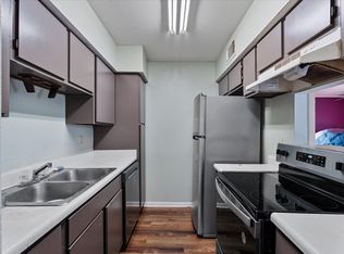 8517 Hearth Dr APT 36, Houston, TX 77054