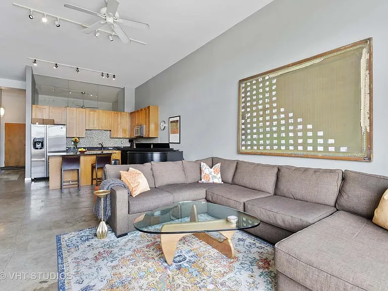 3631 N Halsted St #211 — Photo 15