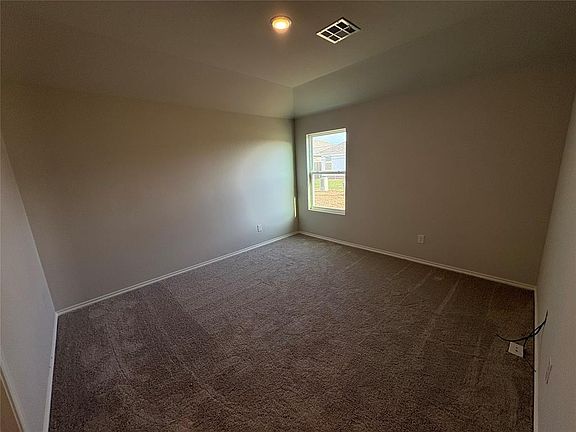 5th image of 2200 SE 89th Ter