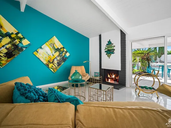 233 N Helena Cir, Palm Springs, CA 92262