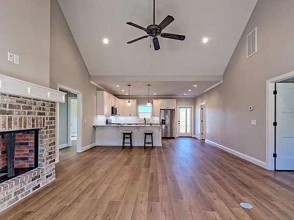 5th image of 83 McTyeire Dr