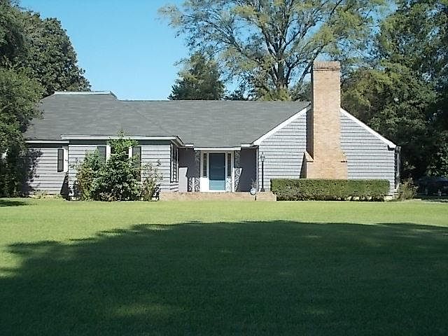 1st image of 1203 Kirk Cir