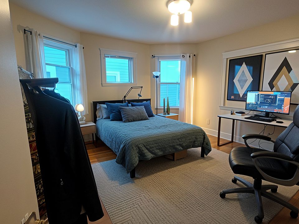 2nd image of 49 Beech Glen St #U2