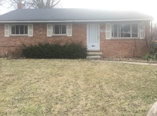 5882 Heyer St, Romulus, MI 48174