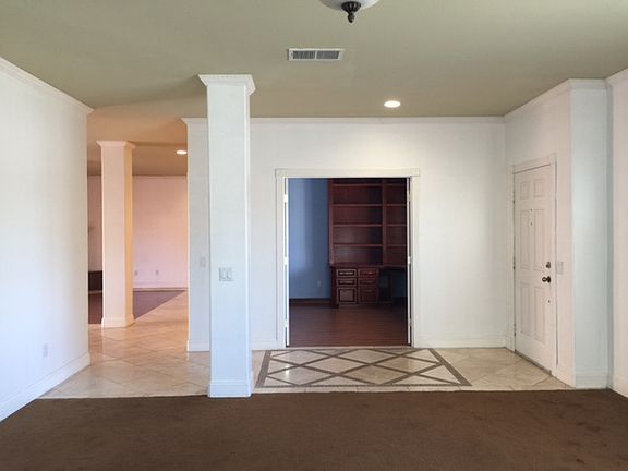 4th image of 24640 Moonlight Dr