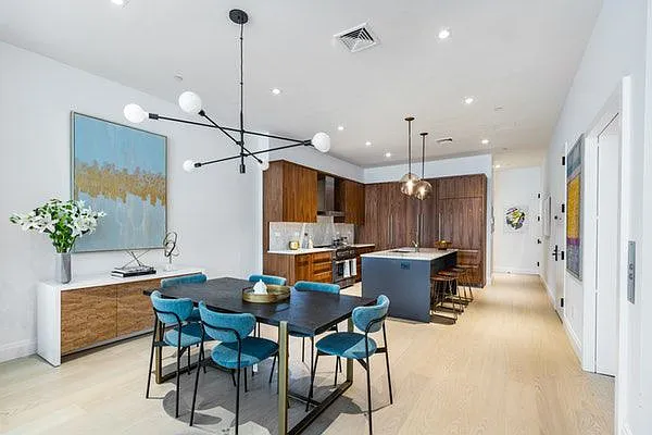 Rented by Compass | media 46