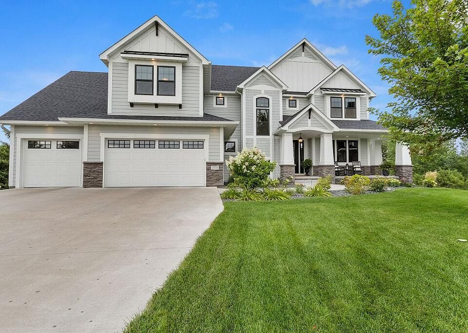 1st image of 2575 123rd Ct NE