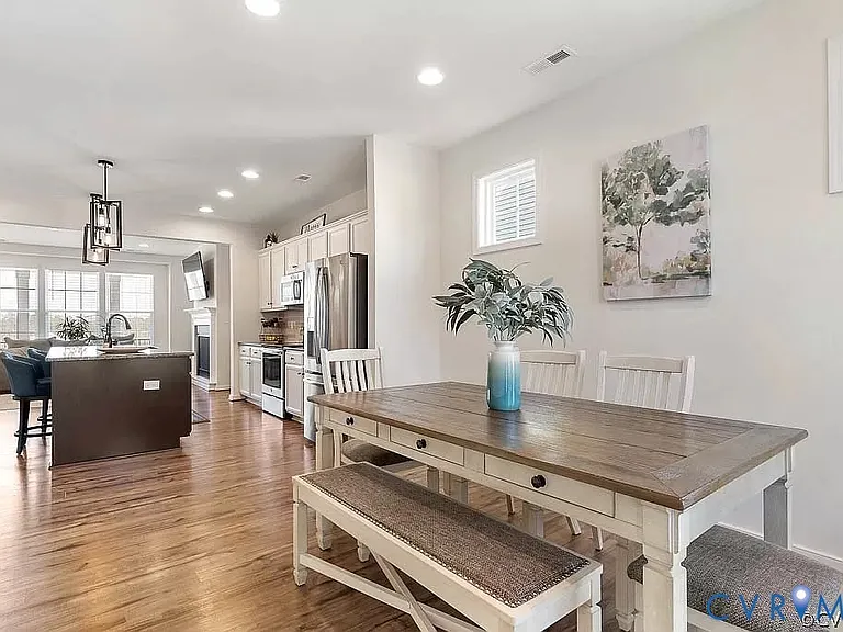 16913 Thornapple Run — Photo 11
