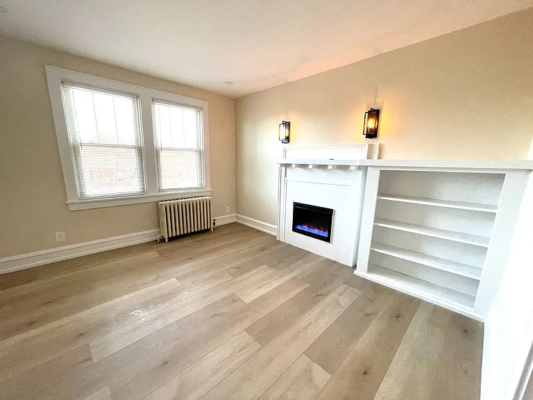 1241 Illinois Ave — Photo 3