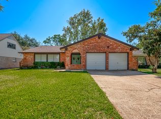 810 Richvale Ln, Houston, TX 77062