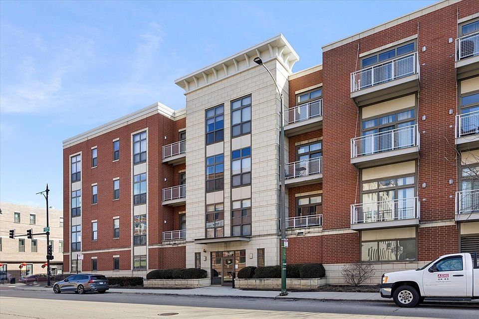 2nd image of 3505 S Morgan St APT 419