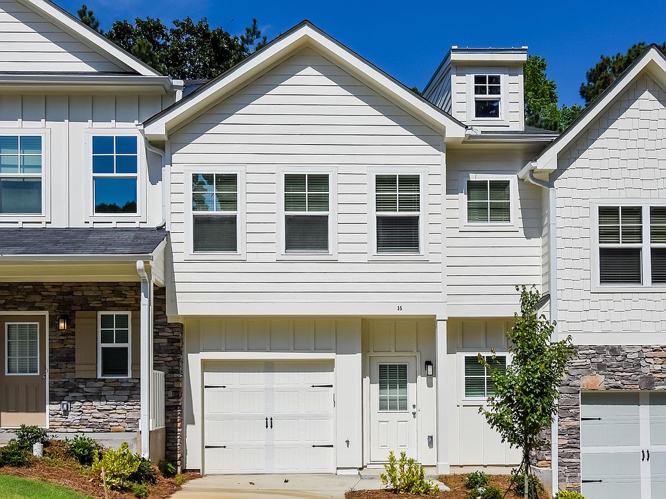 1st image of 35 Jackson Ct