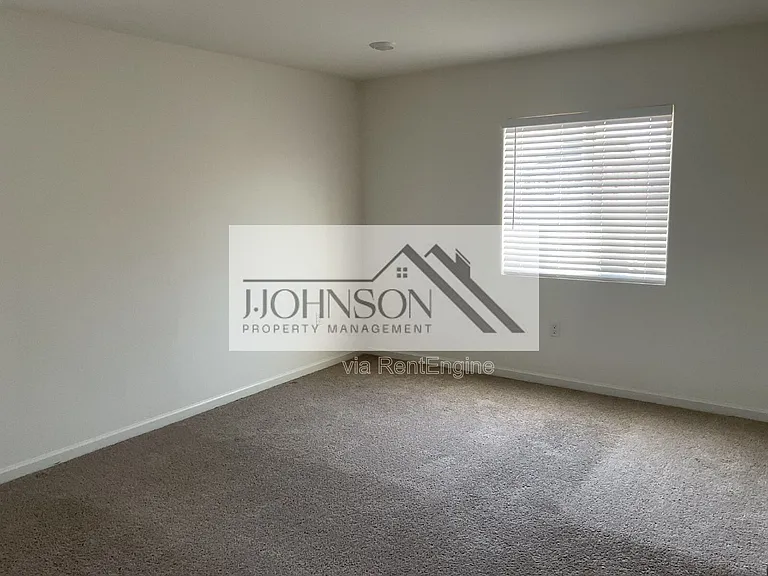 2456 Enantio St — Photo 11