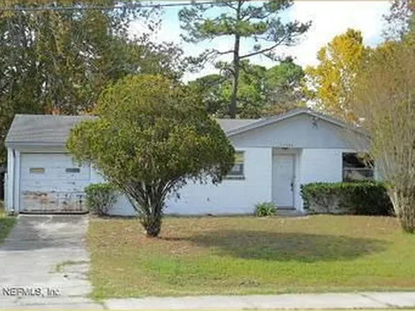 11736 Biscayne Blvd, Jacksonville, FL 32218
