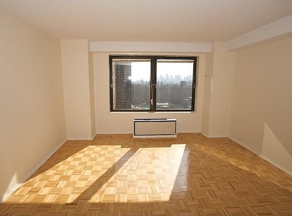 3rd image of 520 2nd Ave APT 3B