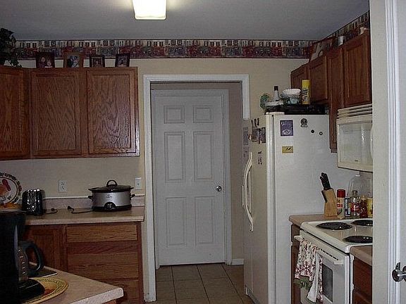2nd image of 373 Baptiste Cir