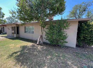 913 Ortega St, Carlsbad, NM 88220