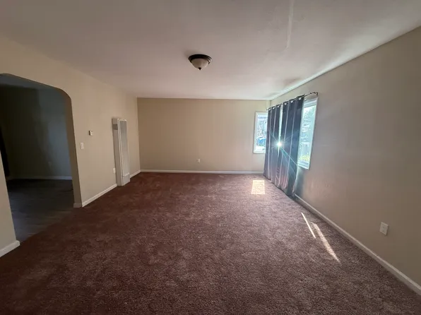 6928 Fresno St APT A, Oakland, CA 94605