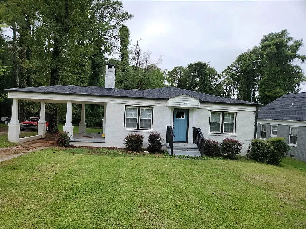 3 bed, 2.0 bath, 1456 sqft, $1,950 — Photo 2