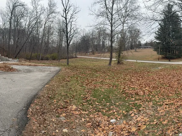 950 W Base Rd, North Vernon, IN 47265