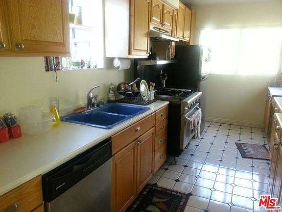 4th image of 4117 Camino Real