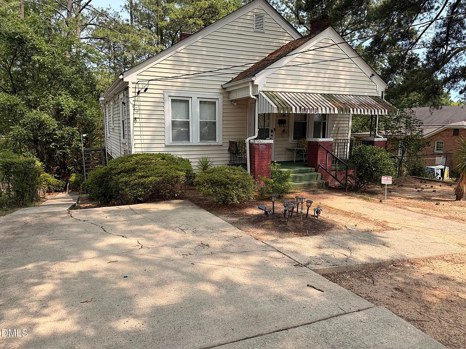 1st image of 1303 Lincoln St
