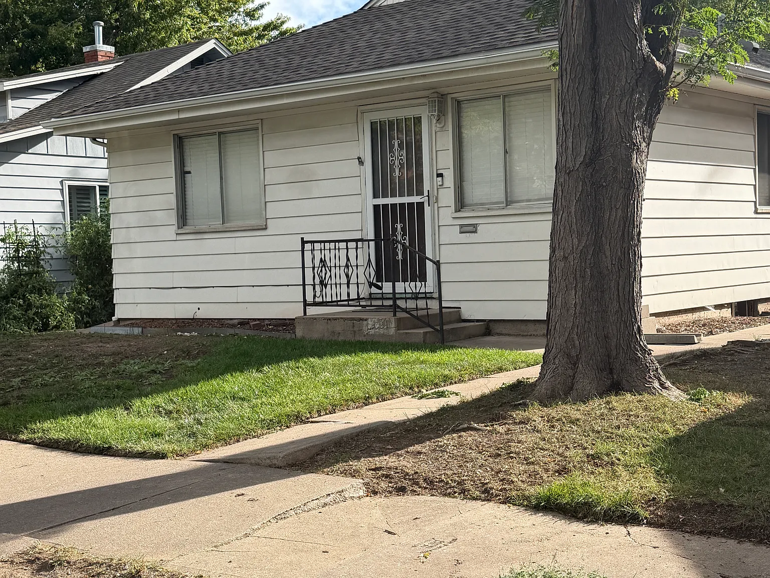 4 bed, 2000 sqft, $2,900 — Photo 3